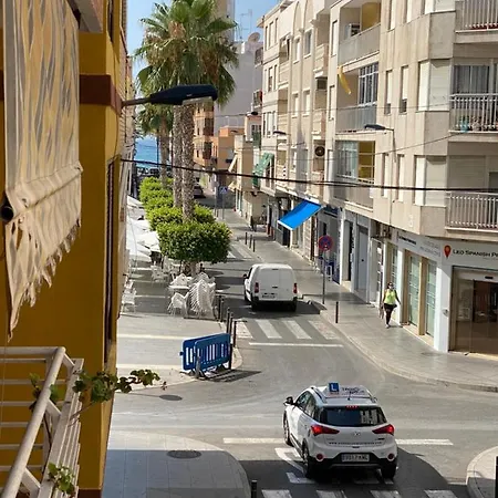 Large Torrevieja/ Near The * Торевьиа